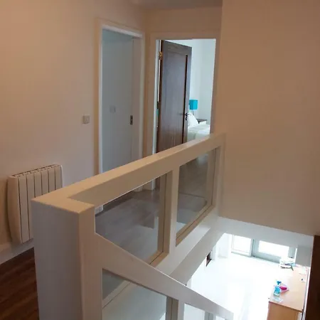 Reeks View Townhouse *